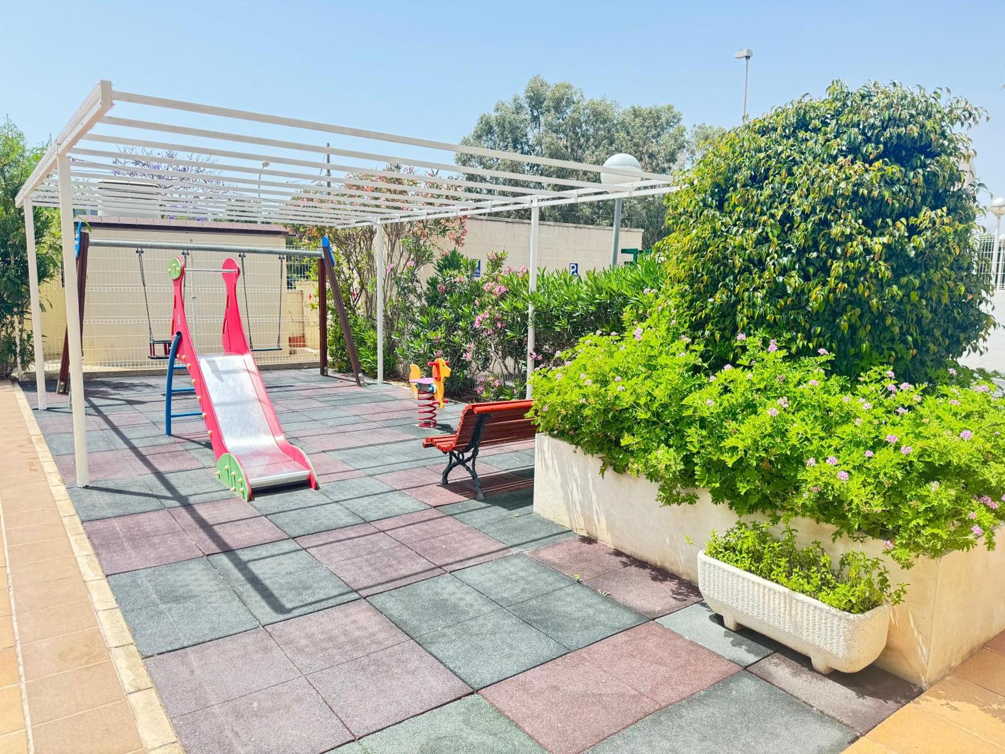 Estudio Con Piscina 阿利坎特 外观 照片